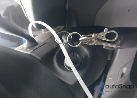 2017 Ford Transit-250 из США, поврежденный, VIN 1FTYR2CM1HKB25222